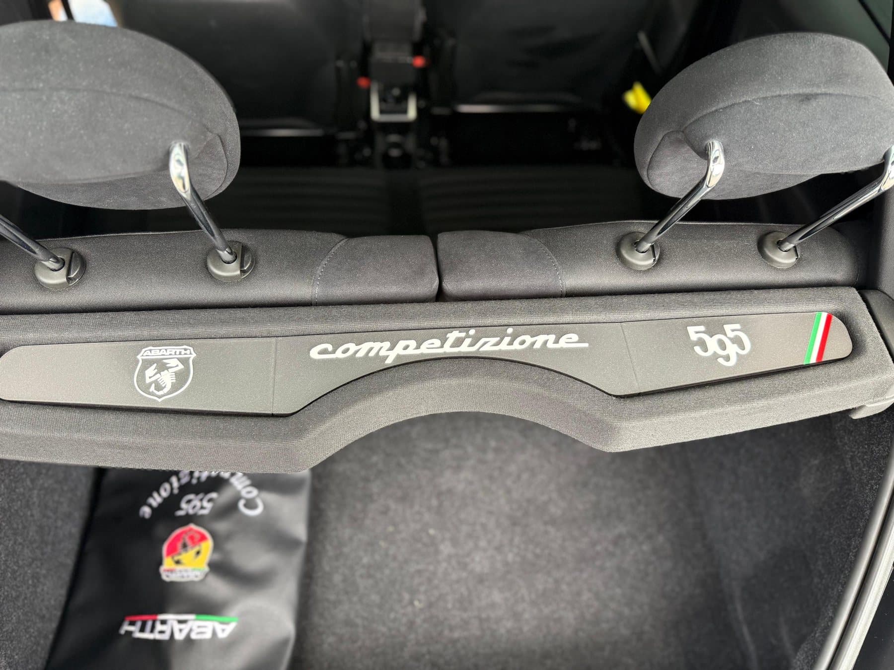 Abarth Competizione Hutablagen-Einsatz – 1